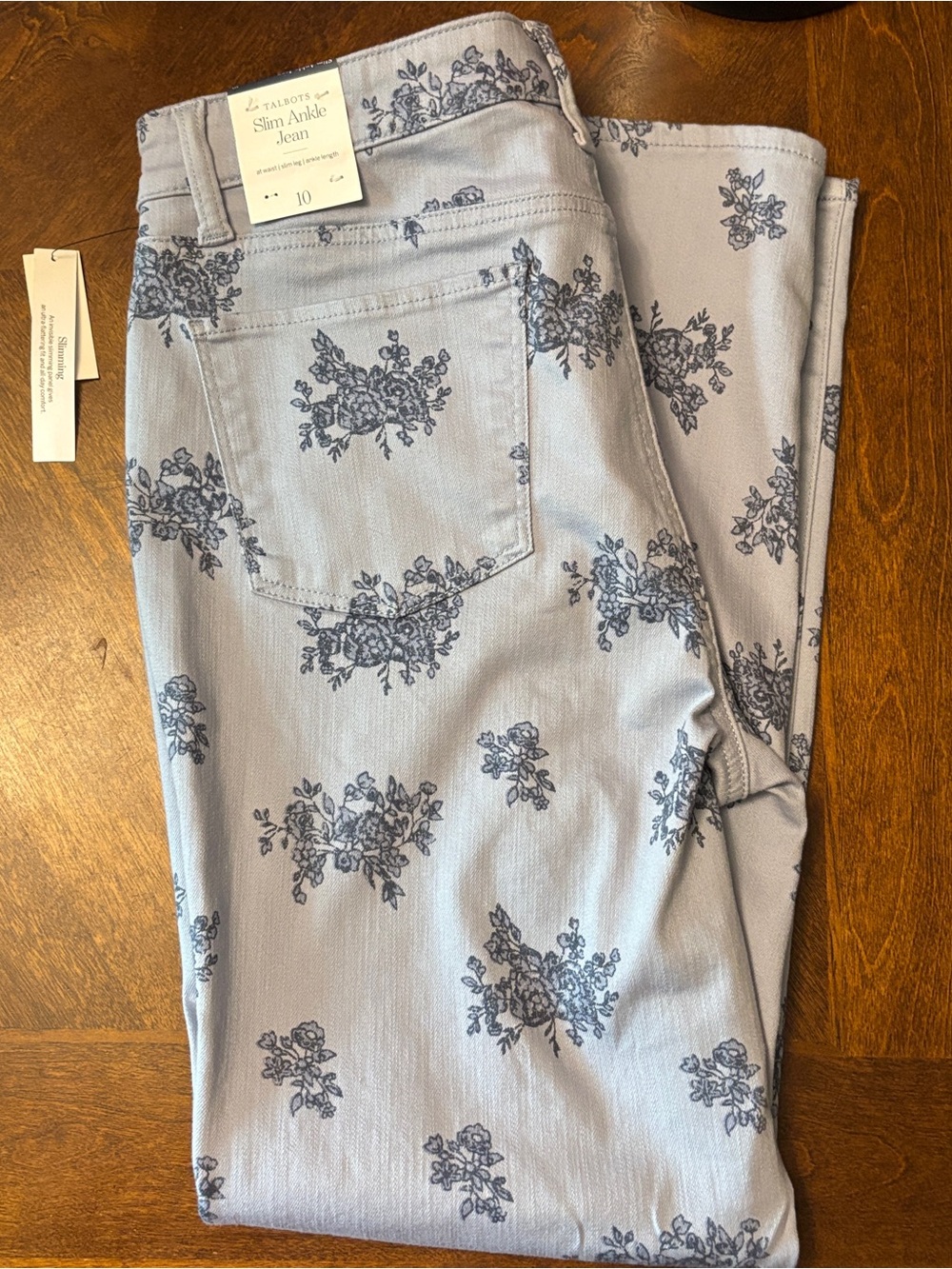 Talbot blue floral slim ankle jeans, size 10 NWT - Picture 1 of 4